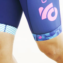 Load image into Gallery viewer, PERFORMANCE Aero Short Sleeve Tri Suit